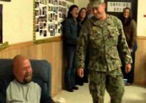 soldier gives dad 50th birthday surprise