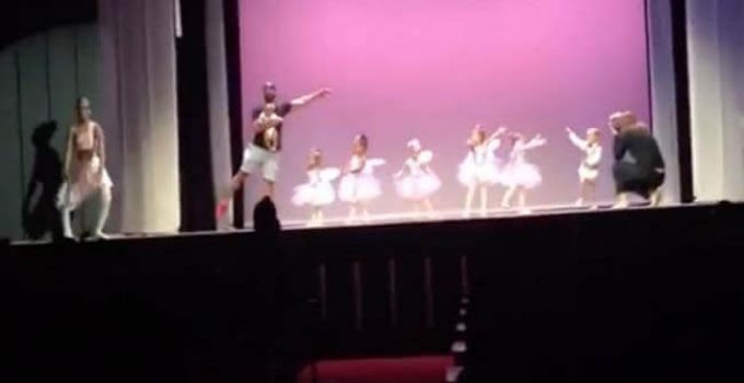 daderina does ballet on stage to help daughter
