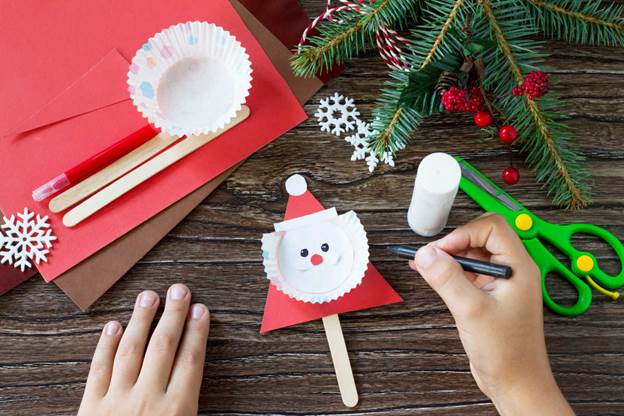 DIY gift christmas santa cupcake liner